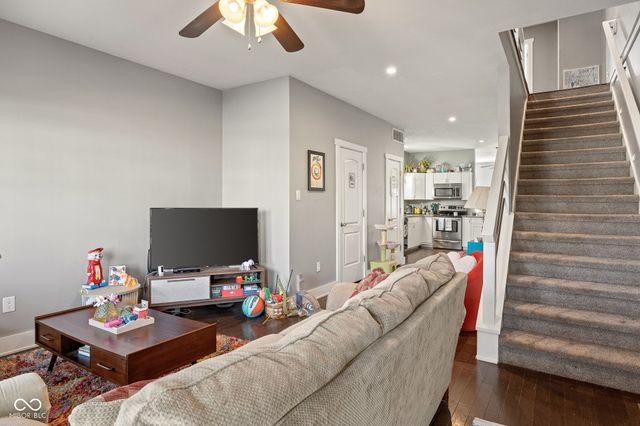 2038 Ruckle Street, Indianapolis, IN 46202