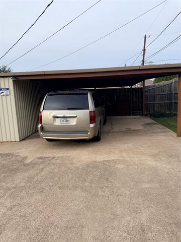 5728 Cancun Drive, North Richland Hills, TX 76180