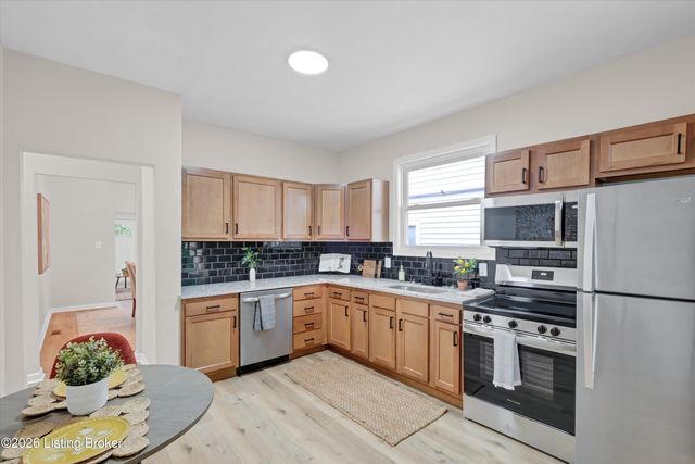1351 McHenry St, Louisville, KY 40217