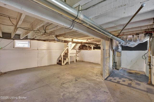 1351 McHenry St, Louisville, KY 40217