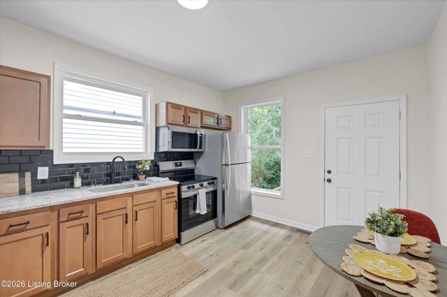 1351 McHenry St, Louisville, KY 40217