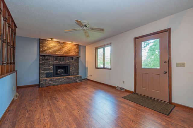 713 HOMESTEAD DR, Moberly, MO 65270