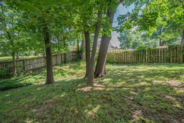 713 HOMESTEAD DR, Moberly, MO 65270