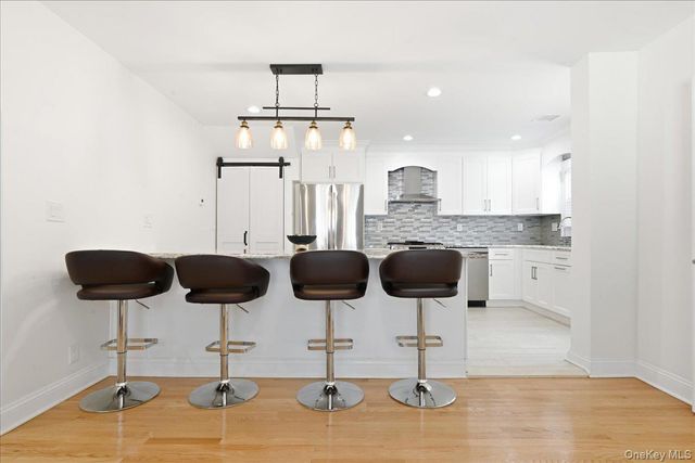 111 N 11th Street, New Hyde Park, NY 11040