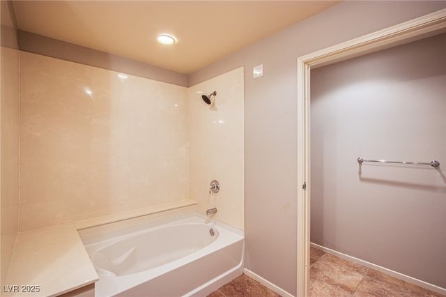 8255 Las Vegas Boulevard 1702, Las Vegas, NV 89123