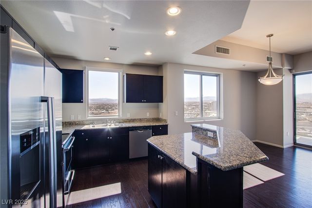 8255 Las Vegas Boulevard 1702, Las Vegas, NV 89123