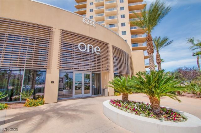 8255 Las Vegas Boulevard 1702, Las Vegas, NV 89123