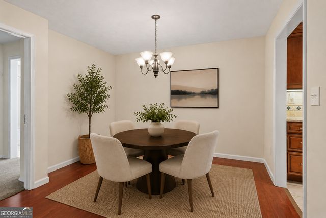 407 Natchez Trace, Sandy Springs, GA 30350