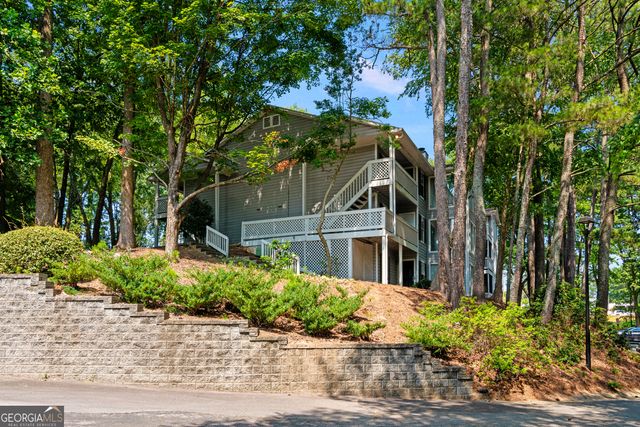 407 Natchez Trace, Sandy Springs, GA 30350