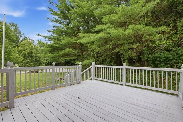 125 Glendale Cir, Ware, MA 01082