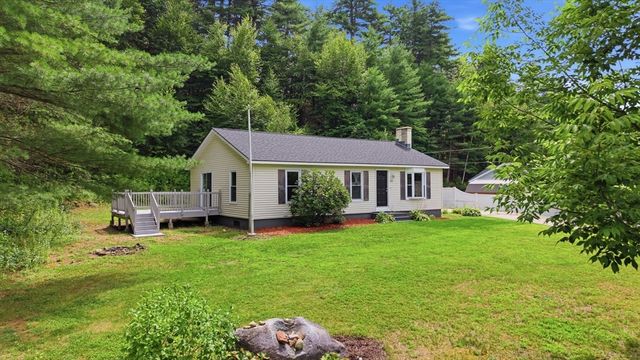 125 Glendale Cir, Ware, MA 01082