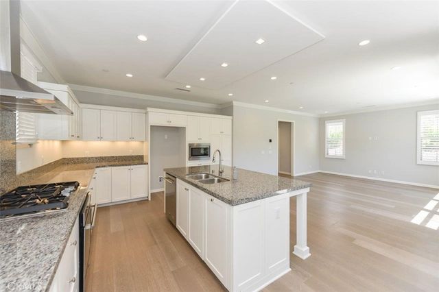 66 Gust, Irvine, CA 92620