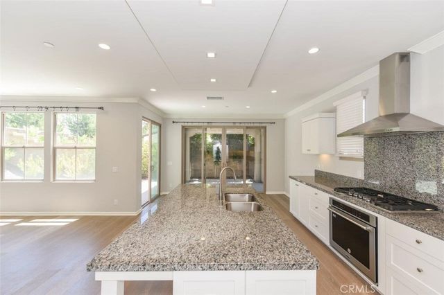 66 Gust, Irvine, CA 92620