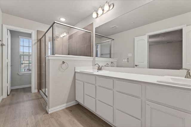 2200 Davenport Drive, Denton, TX 76207