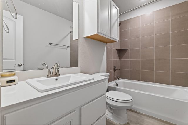 2200 Davenport Drive, Denton, TX 76207