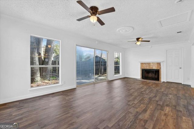 6 English Saddle Court, Savannah, GA 31406