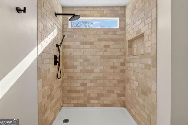 6 English Saddle Court, Savannah, GA 31406