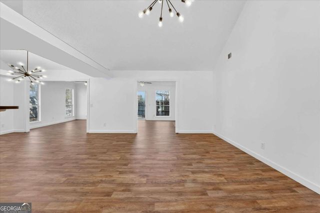 6 English Saddle Court, Savannah, GA 31406