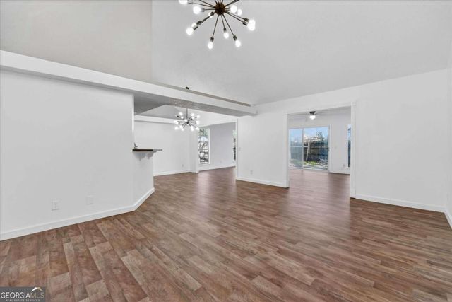 6 English Saddle Court, Savannah, GA 31406