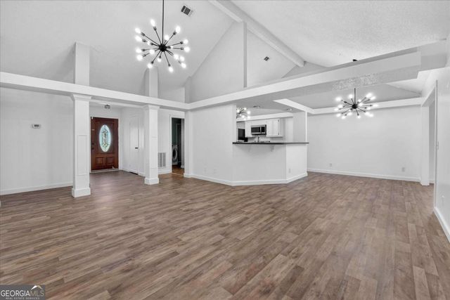 6 English Saddle Court, Savannah, GA 31406