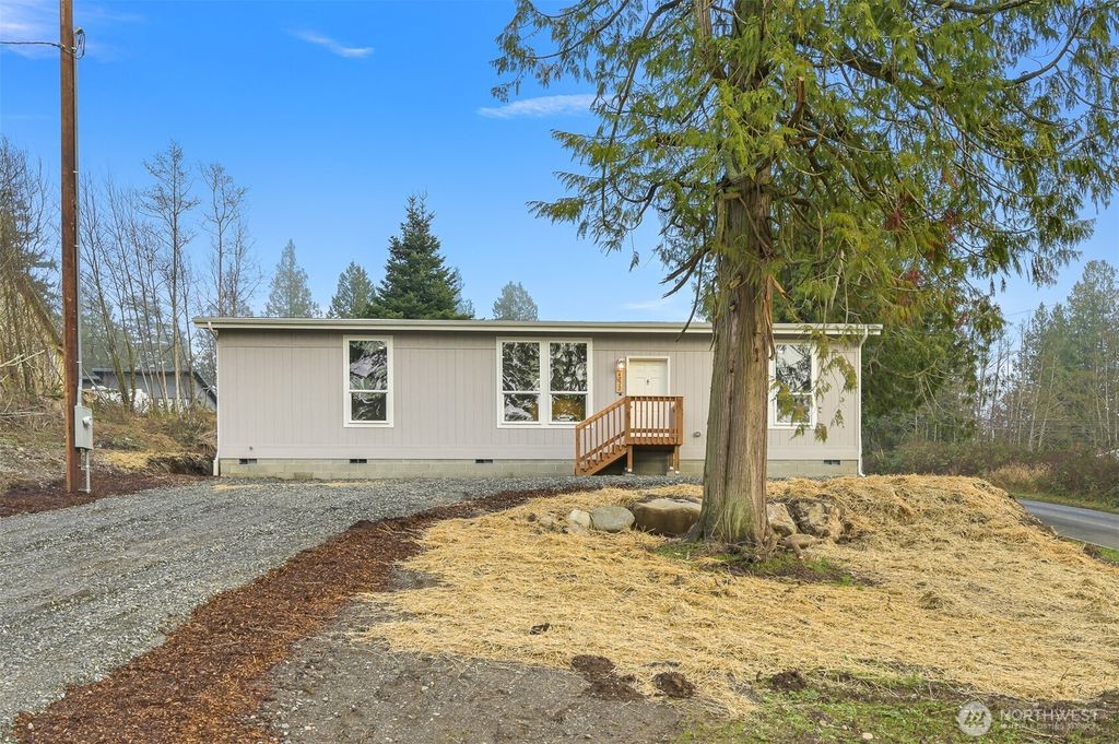 4772 Beach Lane, Ferndale, WA 98248