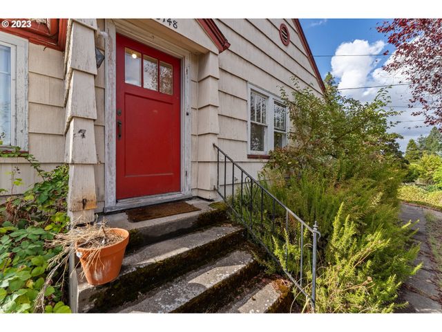3148 WILLAMETTE St, Eugene, OR 97405