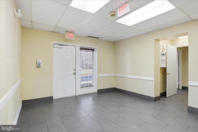 10345 DEMOCRACY LN, Fairfax, VA 22030