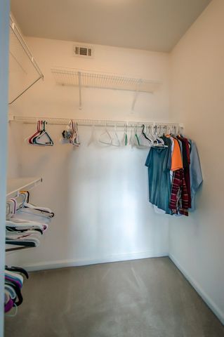 2025 Woodmont Blvd Apt 215, Nashville, TN 37215