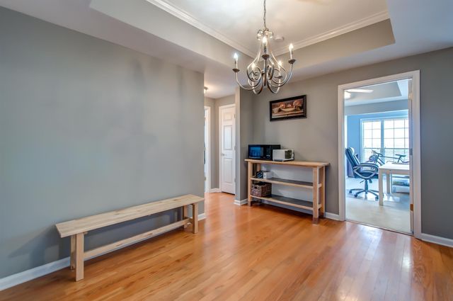 2025 Woodmont Blvd Apt 215, Nashville, TN 37215