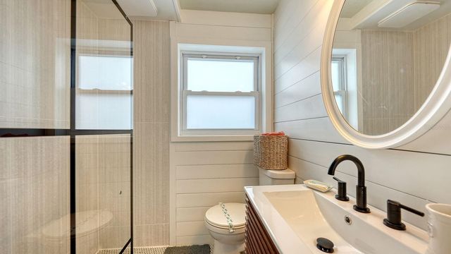 5610 AVENIDA DEL MARE, Sarasota, FL 34242