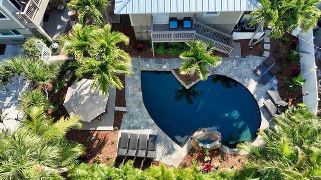 5610 AVENIDA DEL MARE, Sarasota, FL 34242