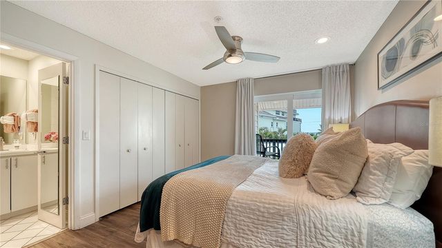 5610 AVENIDA DEL MARE, Sarasota, FL 34242