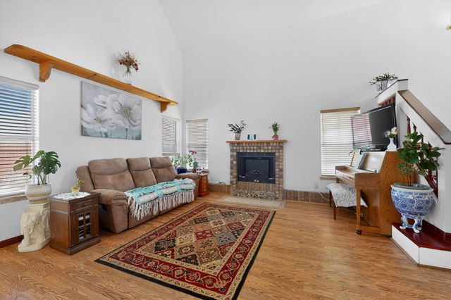 7824 Snowberry Street NW, Albuquerque, NM 87120