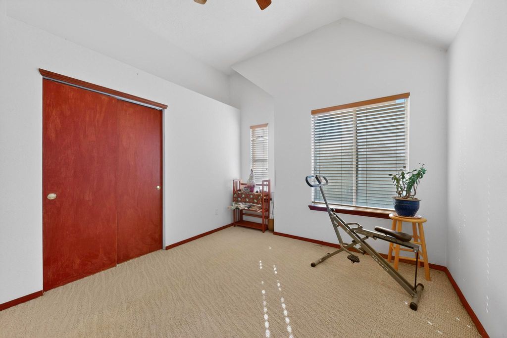 Image 25 of property listing at 7824 Snowberry Street NW, Albuquerque, NM 87120