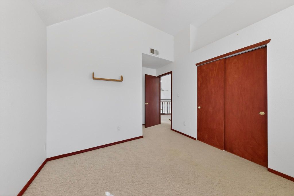 Image 26 of property listing at 7824 Snowberry Street NW, Albuquerque, NM 87120