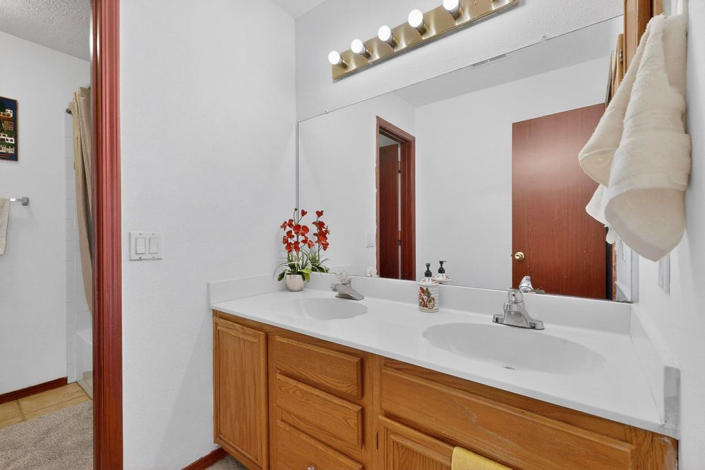 Image 28 of property listing at 7824 Snowberry Street NW, Albuquerque, NM 87120