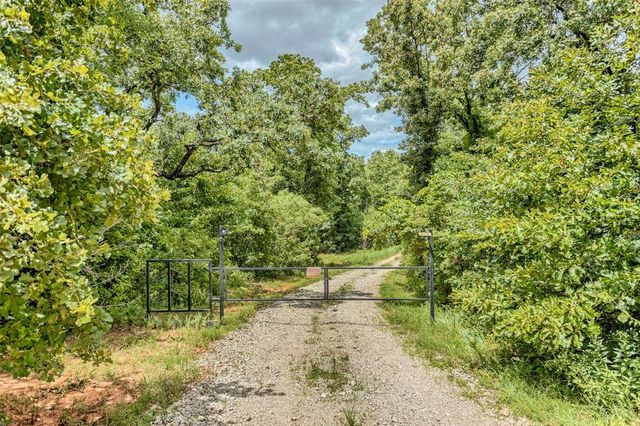 14001 Kelly Drive, Noble, OK 73068