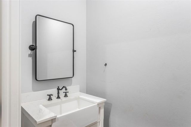 14001 Kelly Drive, Noble, OK 73068