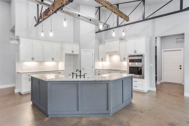 14001 Kelly Drive, Noble, OK 73068
