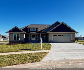 N9316 GEMSTONE COURT, Appleton, WI 54915