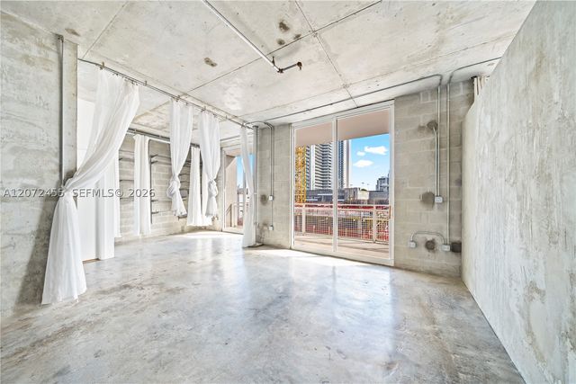 444 NE 30th St 702, Miami, FL 33137