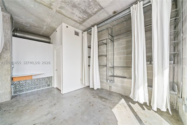 444 NE 30th St 702, Miami, FL 33137