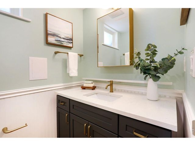 873 9th St, Boulder, CO 80302