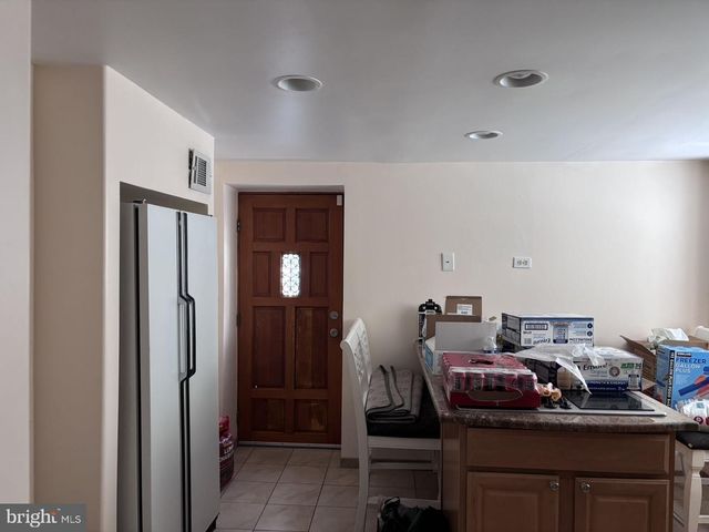 1058 HUNTINGDON PIKE, Huntingdon Valley, PA 19006