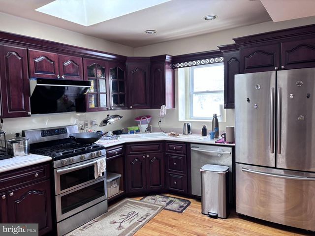 1058 HUNTINGDON PIKE, Huntingdon Valley, PA 19006