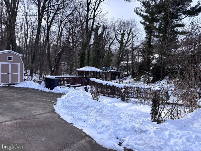 1058 HUNTINGDON PIKE, Huntingdon Valley, PA 19006