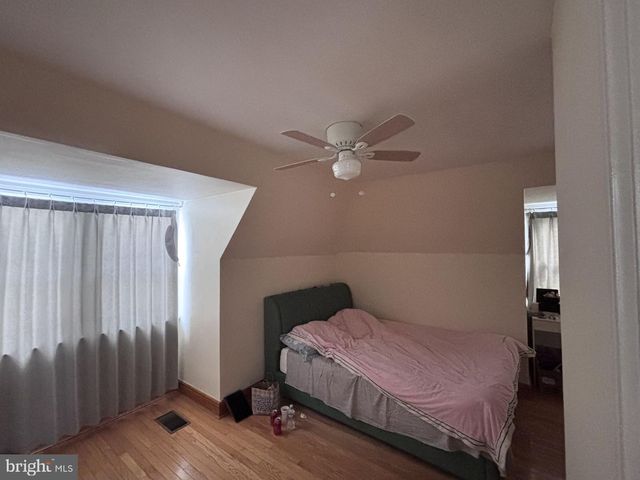 1058 HUNTINGDON PIKE, Huntingdon Valley, PA 19006