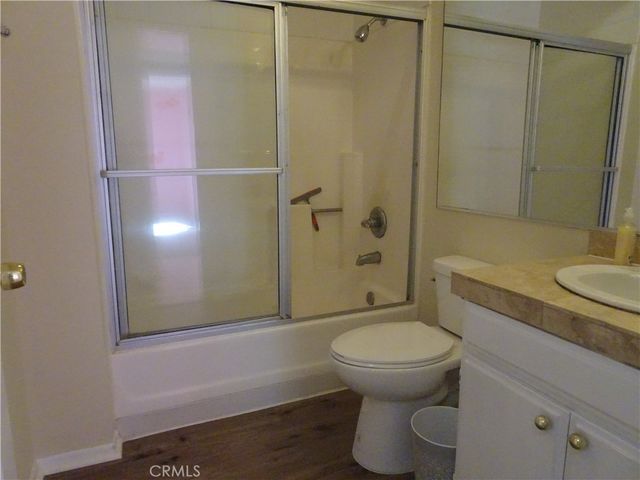 7035 Woodley, Van Nuys, CA 91406