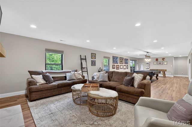 507 Stonewolf Creek Drive, Wentzville, MO 63385