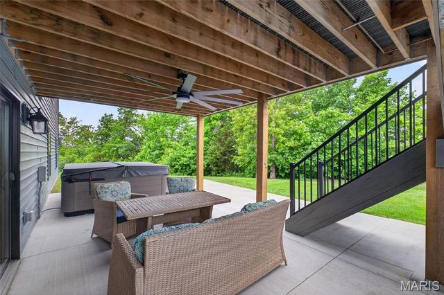 507 Stonewolf Creek Drive, Wentzville, MO 63385